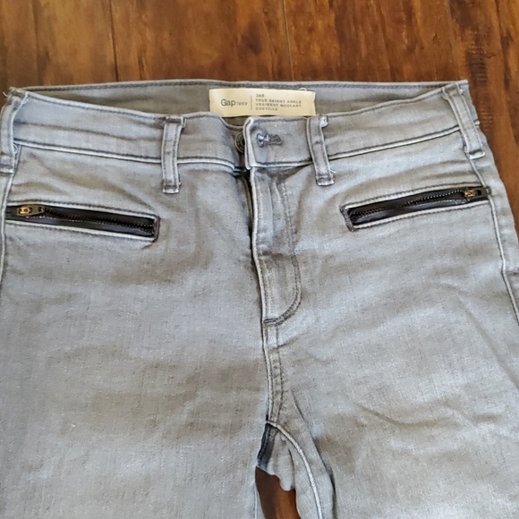 GAP - True Skinny Ankle Jean - Picture 3 of 7